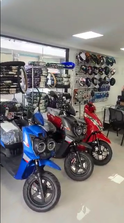 Simey motos repuestos zona libre panama